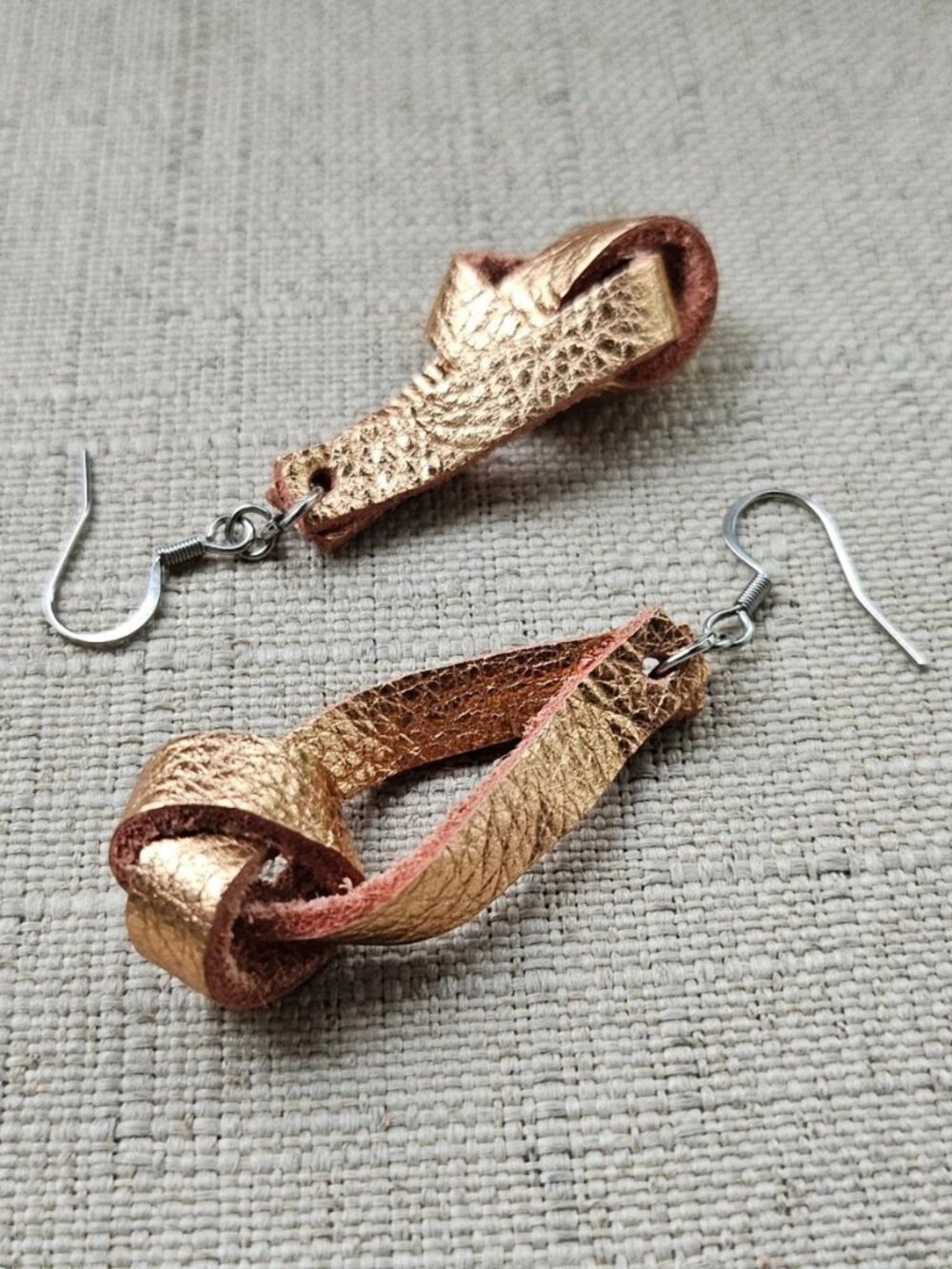 Vintage Rose Gold Leather Earrings Drop Down Fashion Ear Jewelry Earrings Hook - Picture 6 of 11